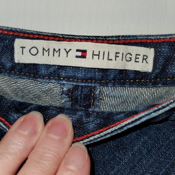 Vintage Tommy Hilfiger Y2K A-line Zip up classic denim skirt – 12 - Picture 4 of 7